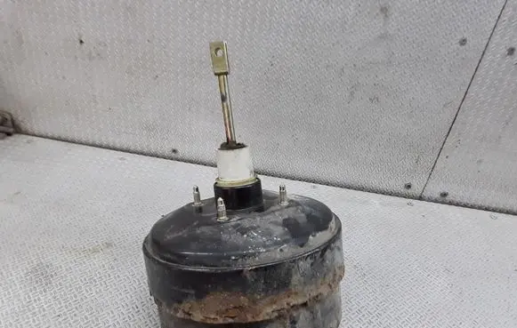Renault Laguna I Brake booster 7700417044A