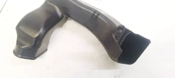 Ford Focus Air intake hose/pipe BM5118C298AA