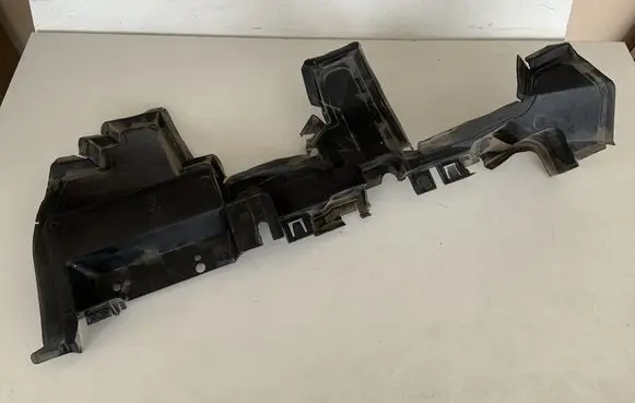 Audi Q5 SQ5 Intercooler air guide/duct channel 8R0121283G 8R0121283J