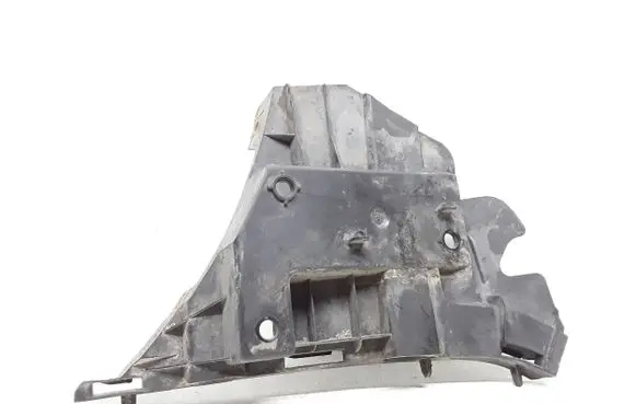 Volvo V70 Front bumper mounting bracket 31265345
