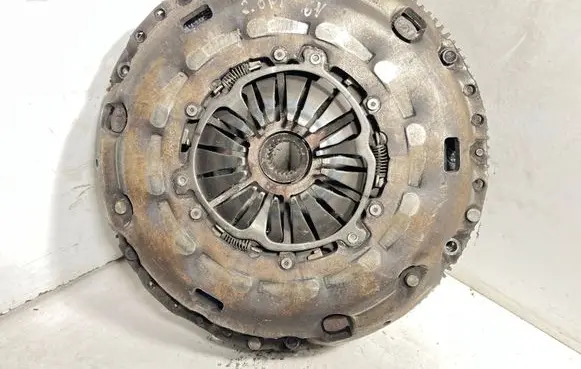 Volkswagen PASSAT B6 Clutch set kit 022141031S