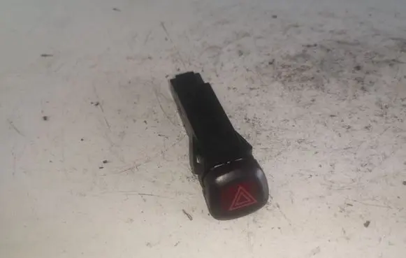 Volvo S80 Hazard light switch 9168302