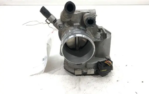Hyundai ix20 Engine shut-off valve 35100-2B152