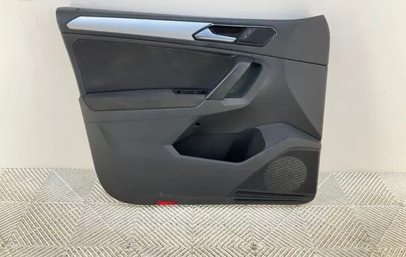 Volkswagen Tiguan Front door card panel trim 5NB867011