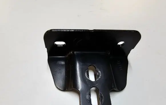 Chrysler Pacifica Sliding door upper roller guide/hinge 306AC 6K261V