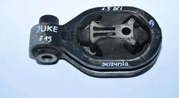 Nissan Juke I F15 Gearbox mounting bracket A8653110A
