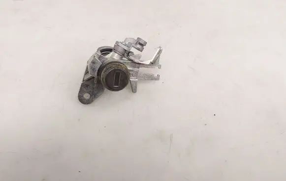 Audi A8 S8 D4 4H Tailgate exterior lock 8F0827573