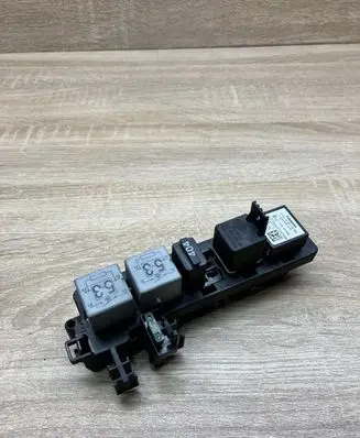 Audi A3 S3 8P Fuse 1K1937503 10R020944