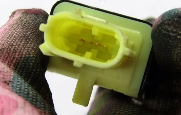 Toyota RAV 4 (XA30) Airbag deployment crash/impact sensor 8983133020