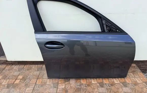 BMW 3 G20 G21 Front door 