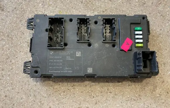 BMW M4 F82 F83 Central body control module 9866982