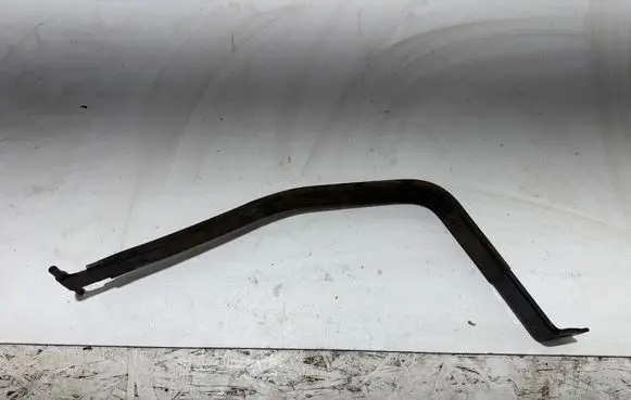 Hyundai i10 Fuel tank mounting bracket