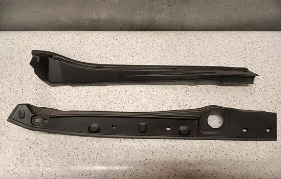 BMW 4 G22 G23 G24 G26 Fender end trim 7486826 7486825