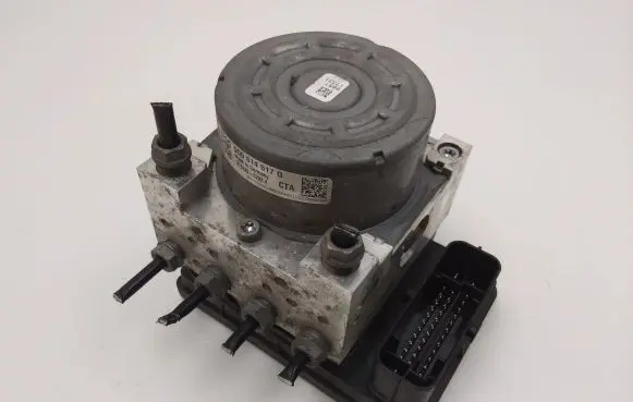 Skoda Octavia Mk3 (5E) ABS Pump 5Q0614517Q 5Q0907379R
