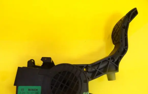 Skoda Fabia Mk2 (5J) Accelerator throttle pedal 0280755067