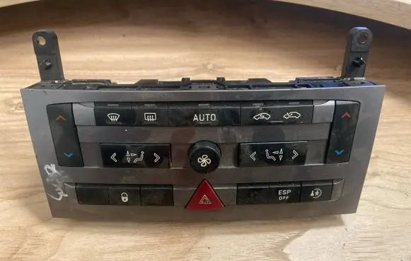 Peugeot 407 Climate control unit VP4PUH18C612ABA 96573322XF FK0B137D87