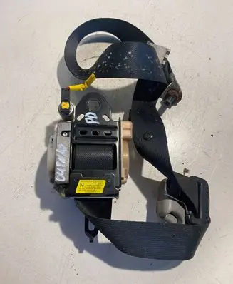 Mitsubishi Outlander Front seatbelt C9076N