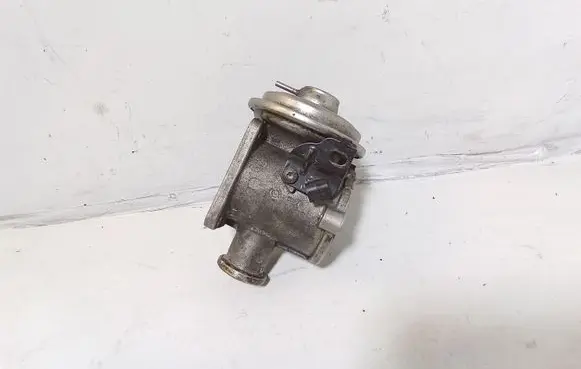 BMW 5 E60 E61 EGR valve 7791480
