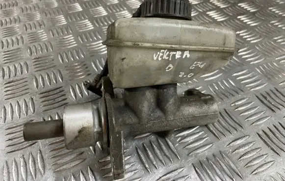 Opel Vectra B Master brake cylinder