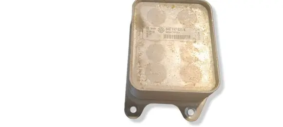 Skoda Kodiaq Engine oil radiator 04E117021K