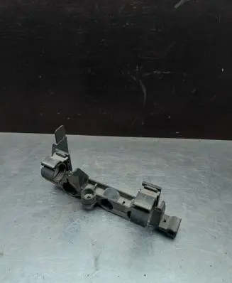 Other engine bay part