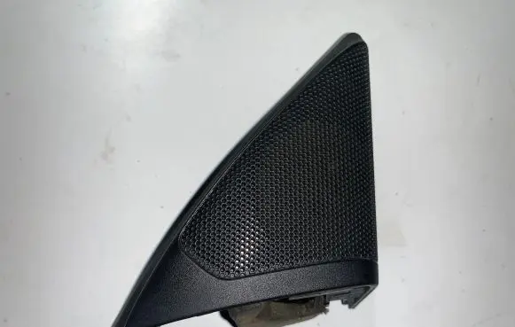 Opel Insignia A Front door high frequency speaker 13221965