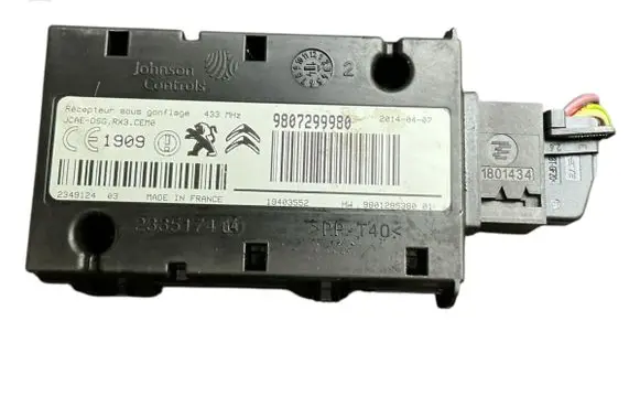 Volvo C30 Comfort/convenience module 4N5T9S338AA 8621154 09753009905