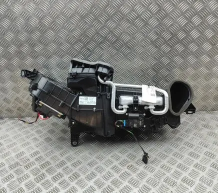 Volkswagen Multivan T7 Interior heater climate box assembly 7T0819004A 7T0819049