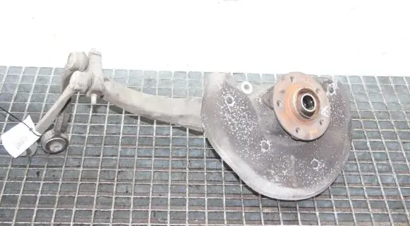 Audi A6 S6 C7 4G Front wheel hub