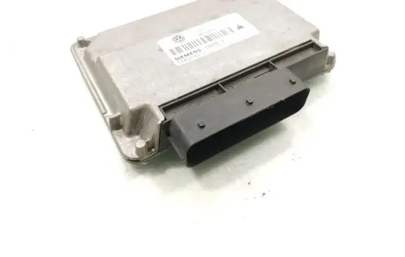 Volkswagen Touareg I Transfer box differential control unit 0AD927755BE 5WK22063