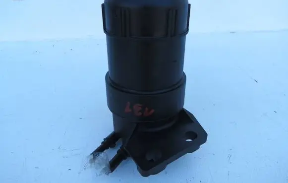 Volvo XC70 Fuel filter housing 8616848