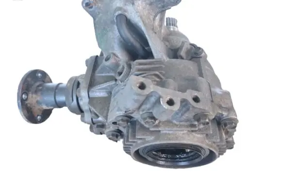 Nissan Bluebird Sylphy II Gearbox transfer box case 