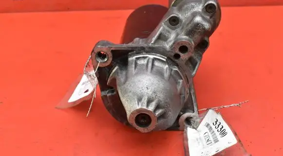 BMW 5 E60 E61 Starter motor 7796892-02