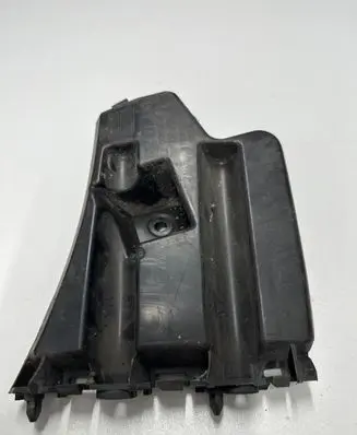 Volvo S60 Front bumper mounting bracket 30796625