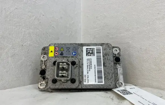Tesla Model 3 Hybrid / electric car battery 159848600D