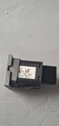 Opel Vectra C Seat heating switch 13138252 32429811