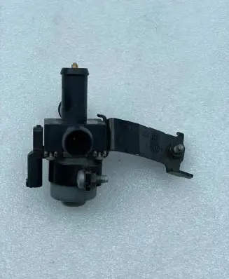 Mercedes-Benz GLC X253 C253 Webasto circulation pump for autonomous heater A0005062864