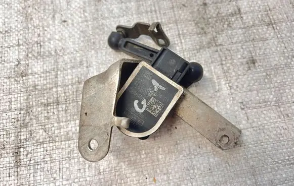 BMW 7 G11 G12 Headlight/headlamp level sensor 2959574