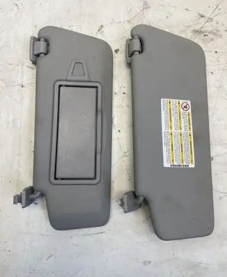 Mercedes-Benz C W204 Sun visor A2218172820