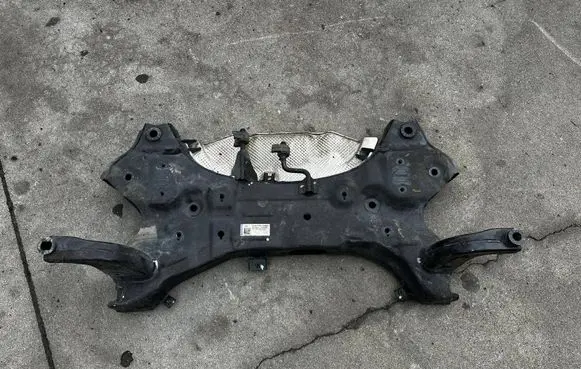 KIA Ceed Front subframe 62401J7AA0