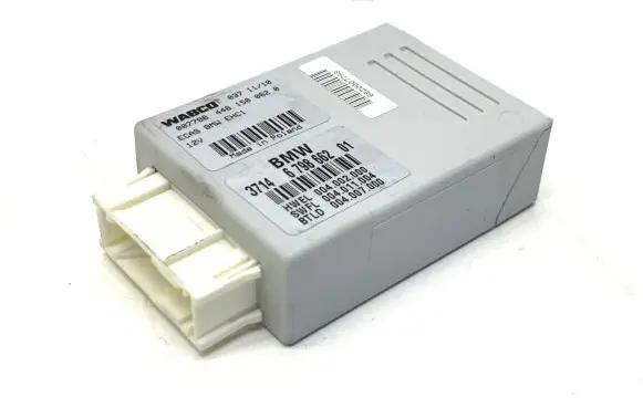 BMW 7 F01 F02 F03 F04 Air suspension control unit module (rear) 37146798662 6798662