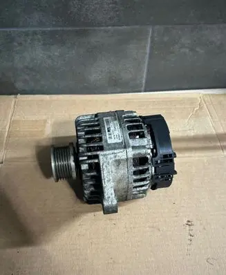 Fiat Doblo Generator/alternator 51854902