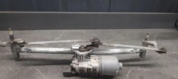 Saab 900 CD Front wiper linkage 