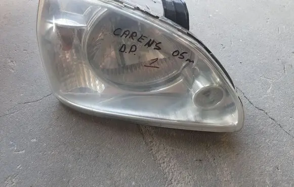 KIA Carens I Headlight/headlamp