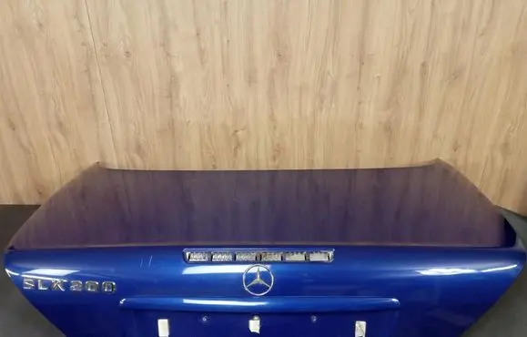 Tailgate/trunk/boot lid