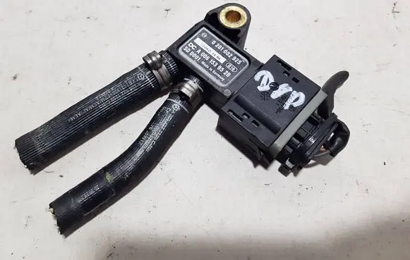 Mercedes-Benz C W204 Exhaust pressure sensor A0061539528FF A0061539528