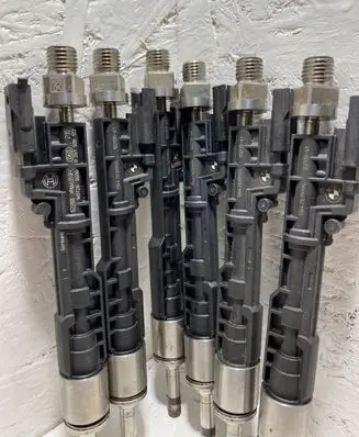 BMW X5 F15 Fuel injection system set 0261500172 1607280606