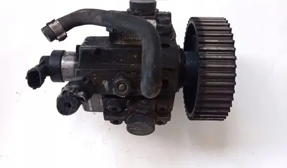 Alfa Romeo 147 Fuel injection high pressure pump 0055205935
