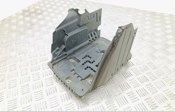 Volvo S60 Battery tray 31299569