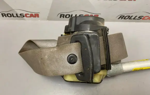 Mercedes-Benz E W210 Front seatbelt 2108600785